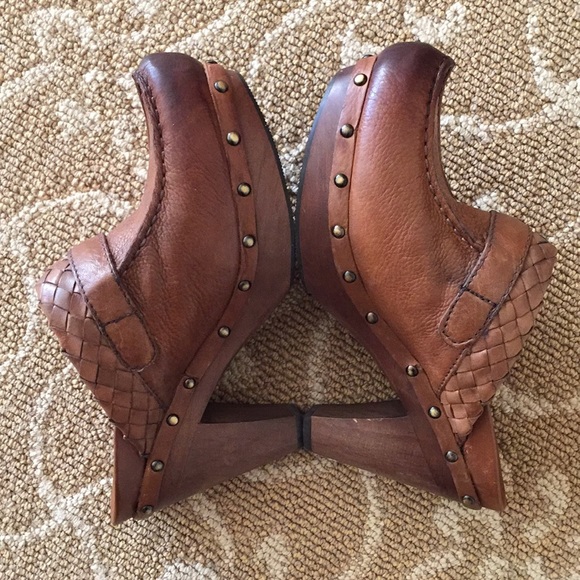 Earthies Studded Platform Chunky Heel Leather Mule - Picture 3 of 6